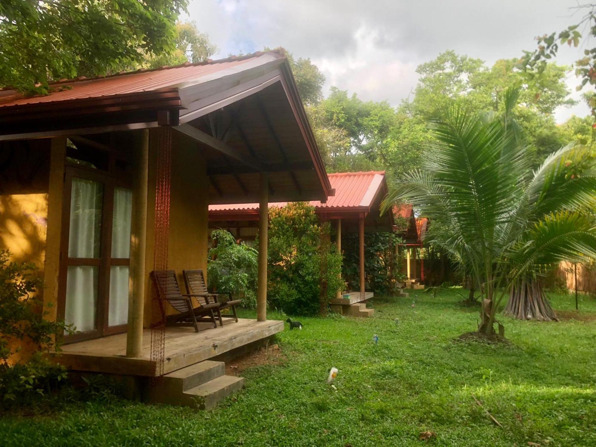 Sat Nam Village Sigiriya